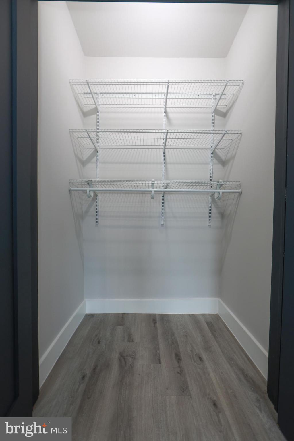 3567 KENSINGTON AVENUE