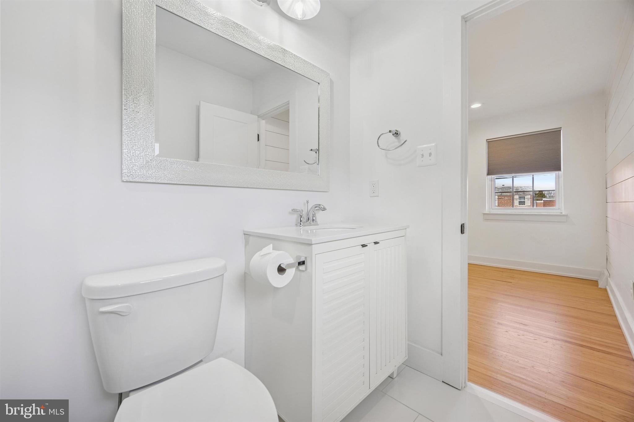 833 GREEN VALLEY DRIVE