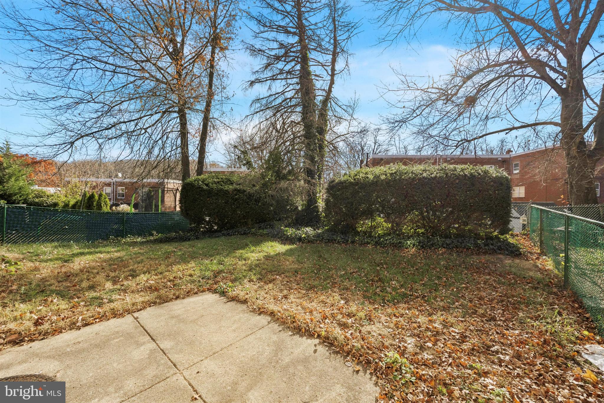 833 GREEN VALLEY DRIVE