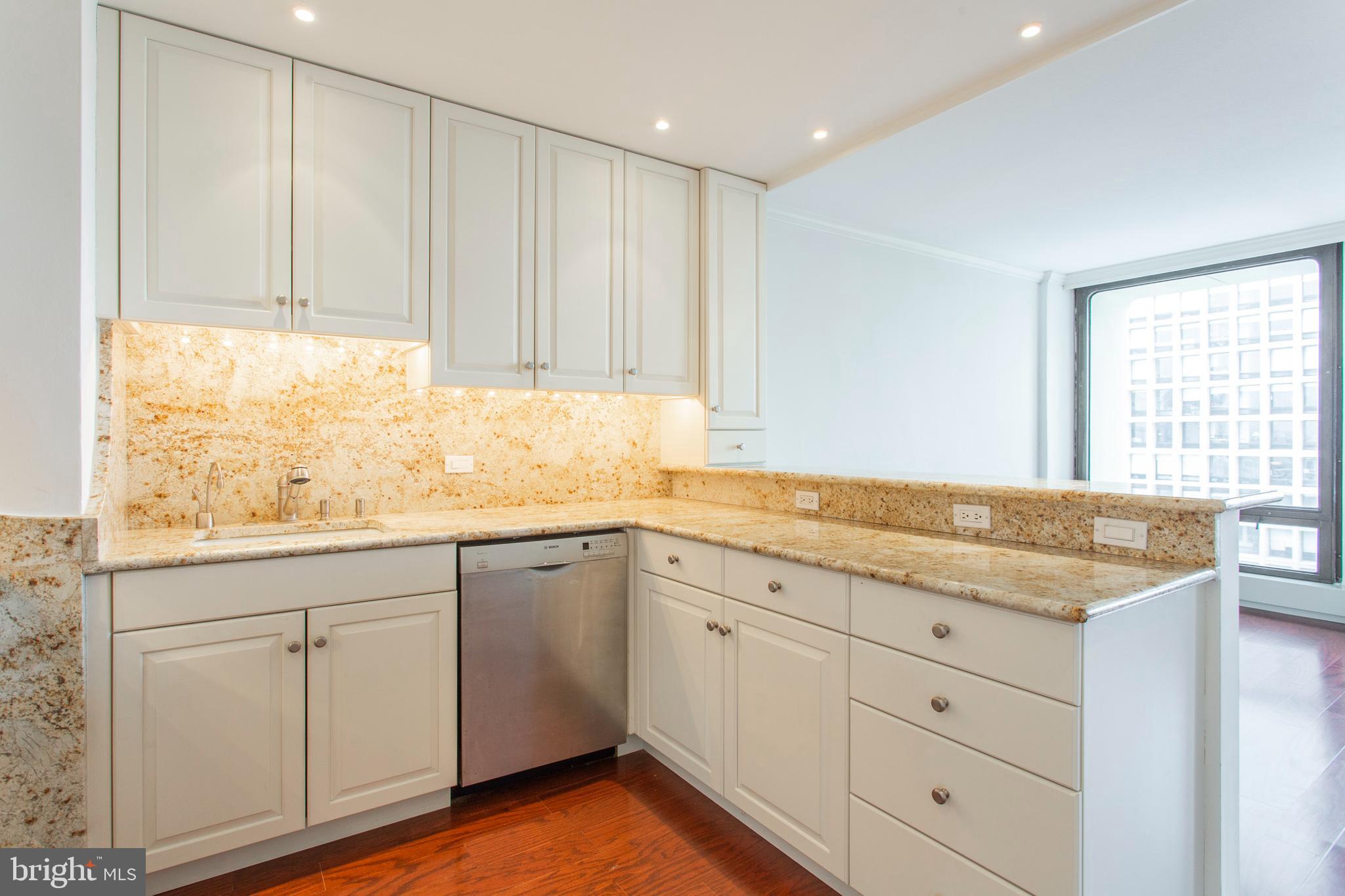 200 LOCUST STREET 9HN