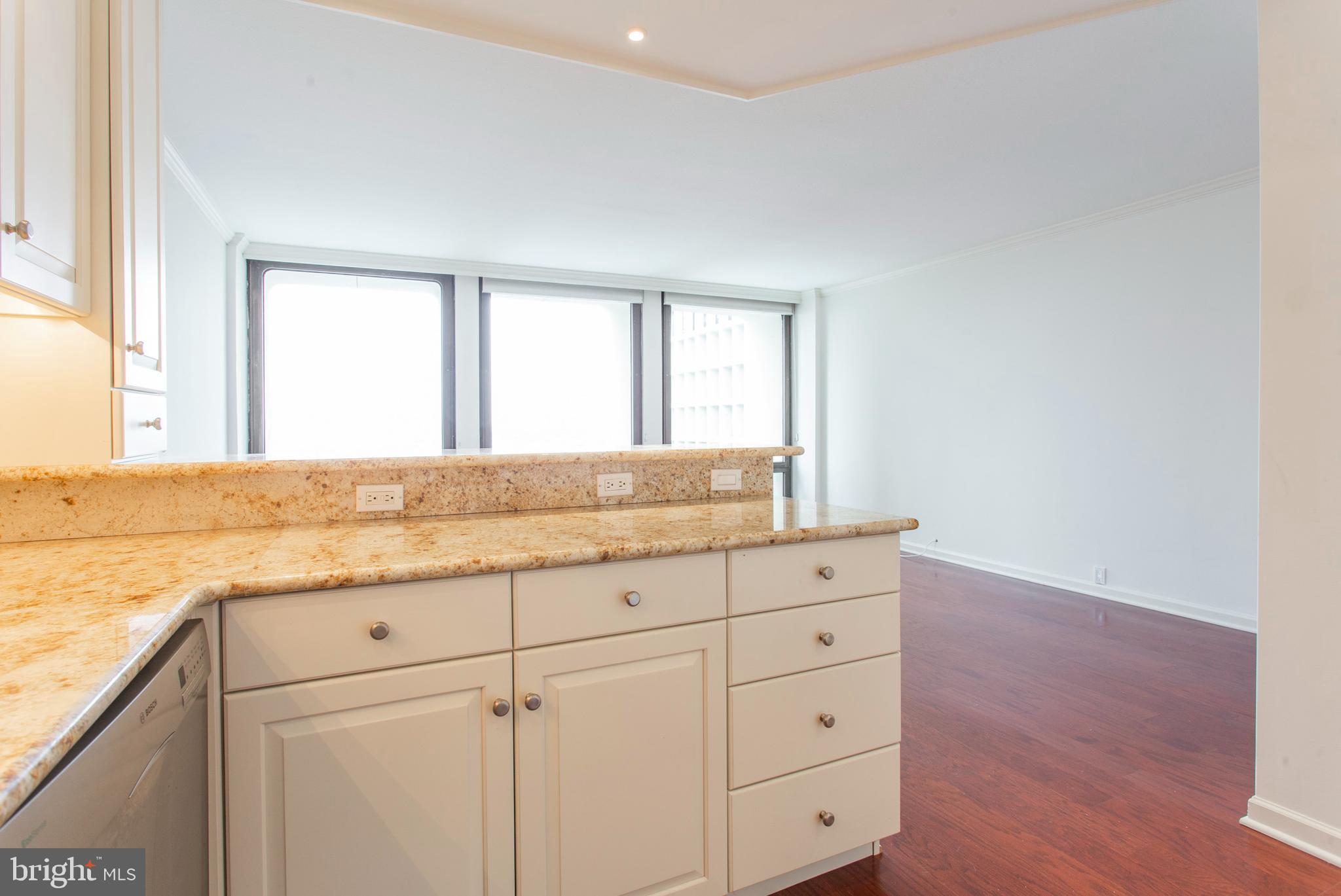 200 LOCUST STREET 9HN