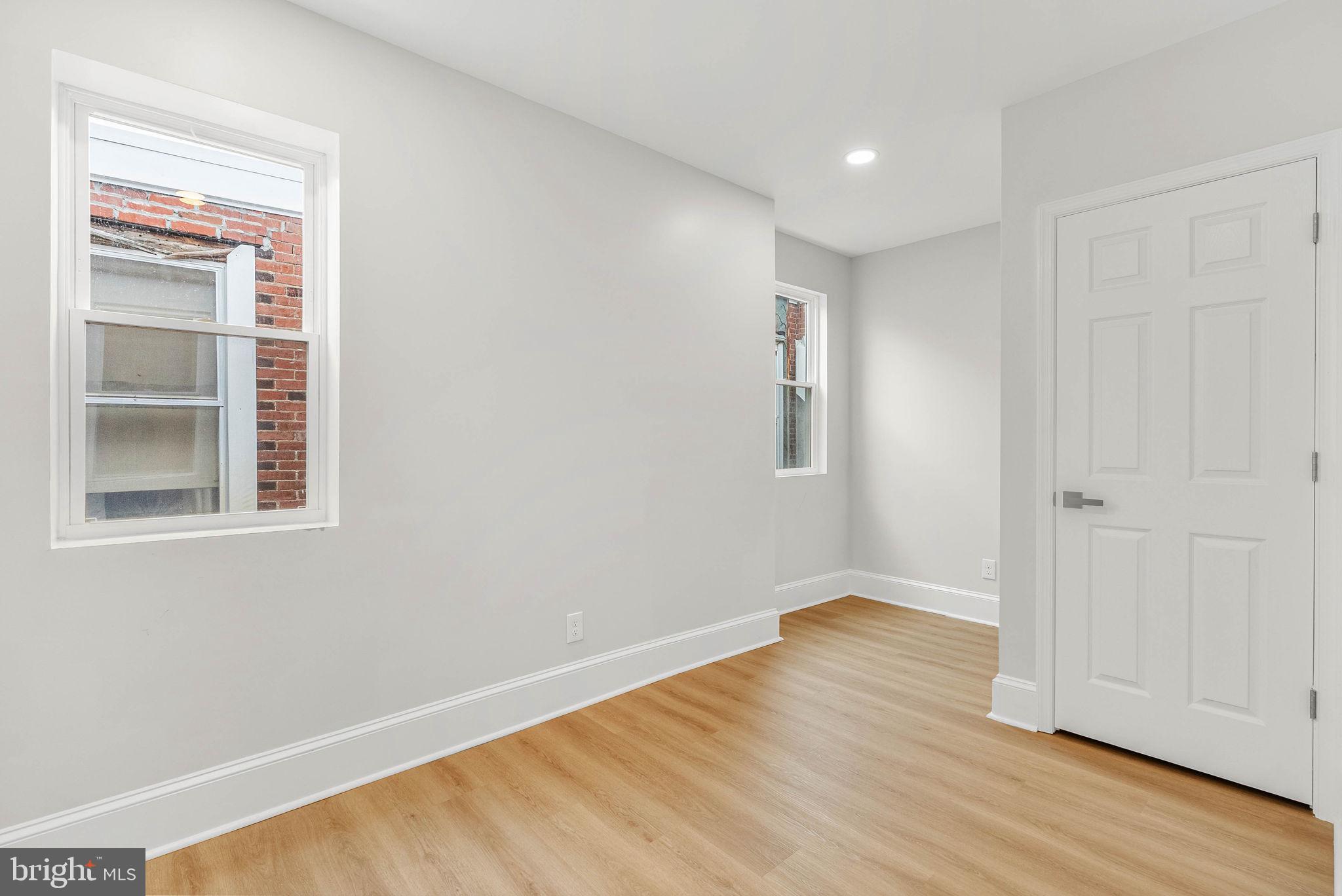 5737 SPRINGFIELD AVENUE