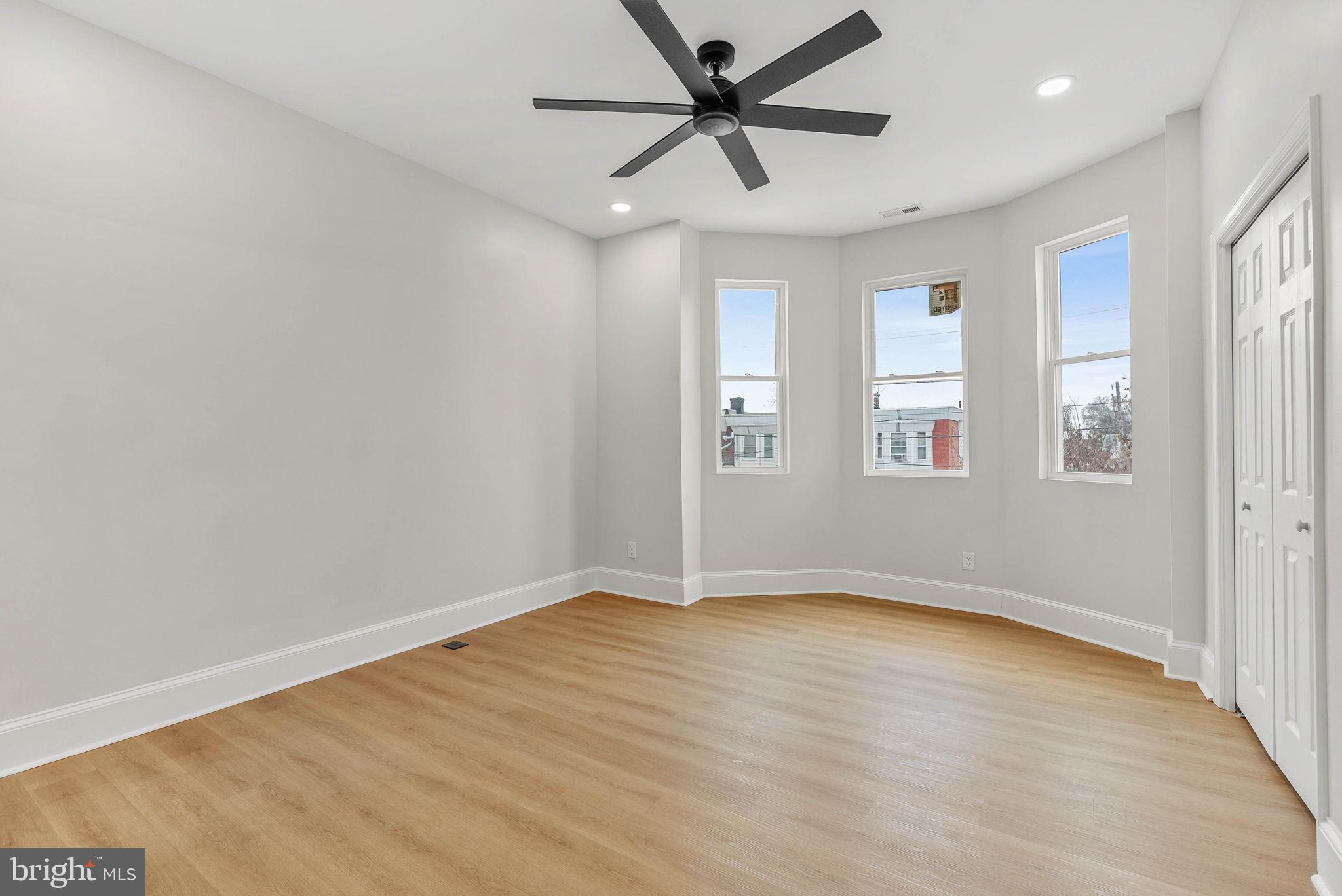 5737 SPRINGFIELD AVENUE