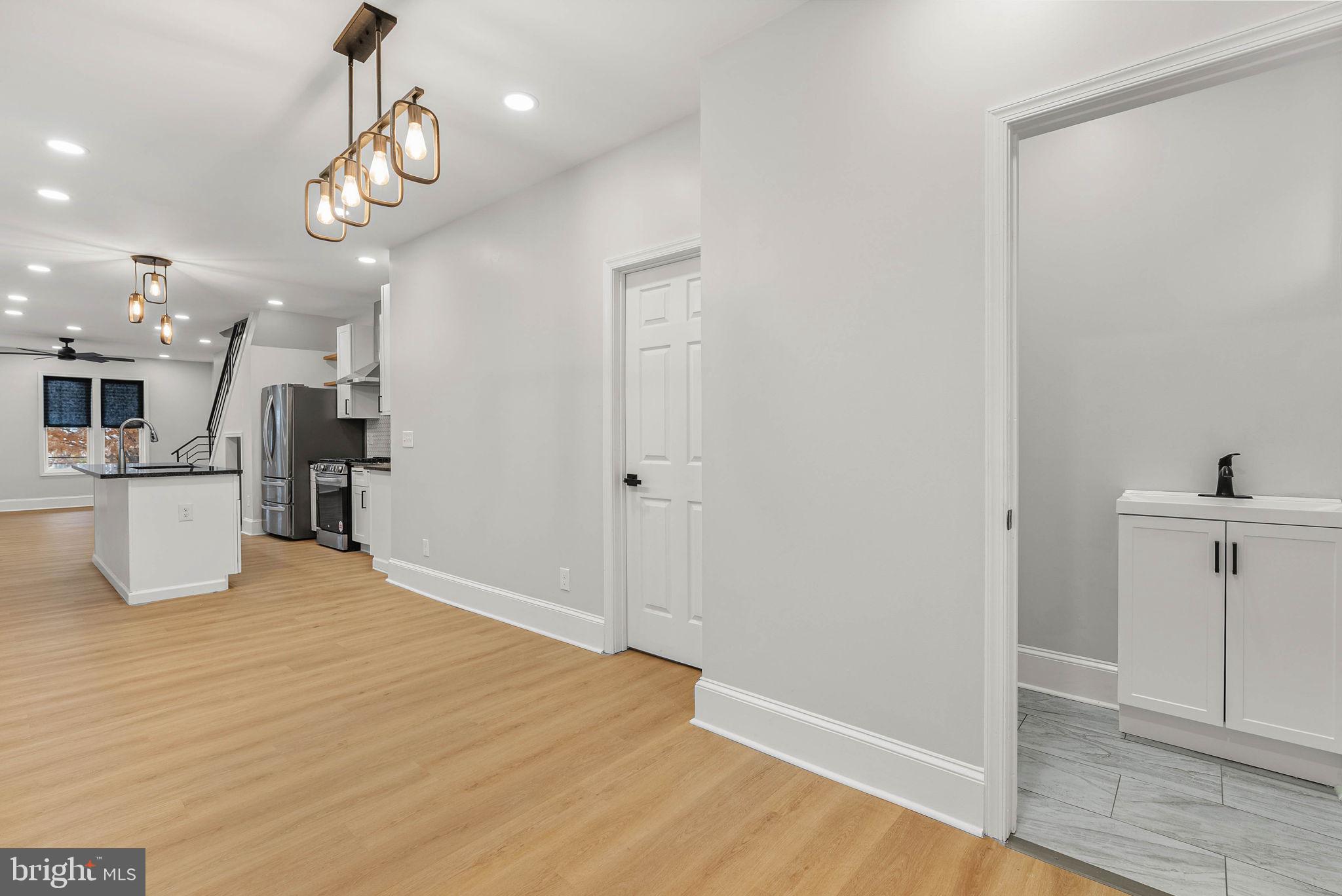 5737 SPRINGFIELD AVENUE