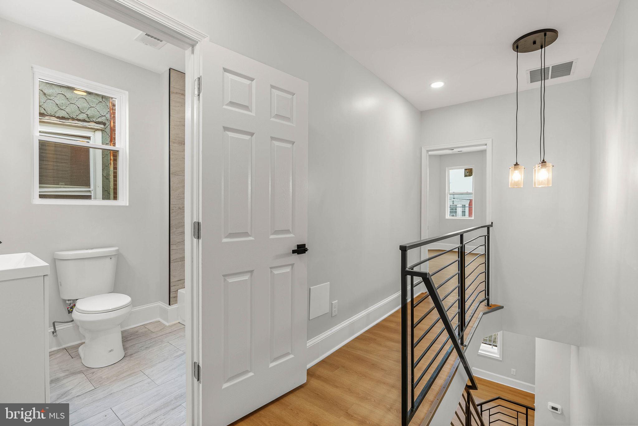 5737 SPRINGFIELD AVENUE