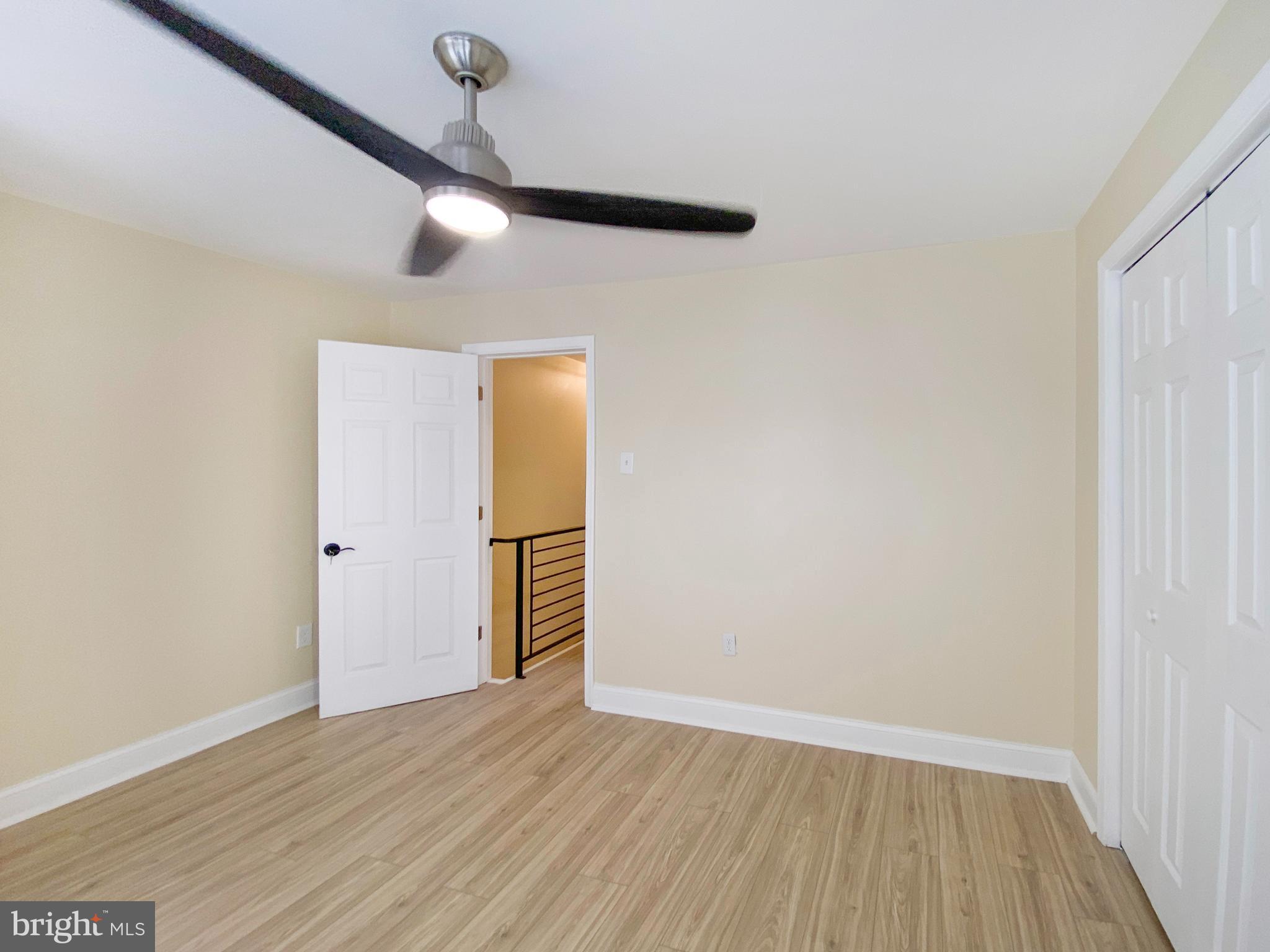 555 E MAYLAND STREET