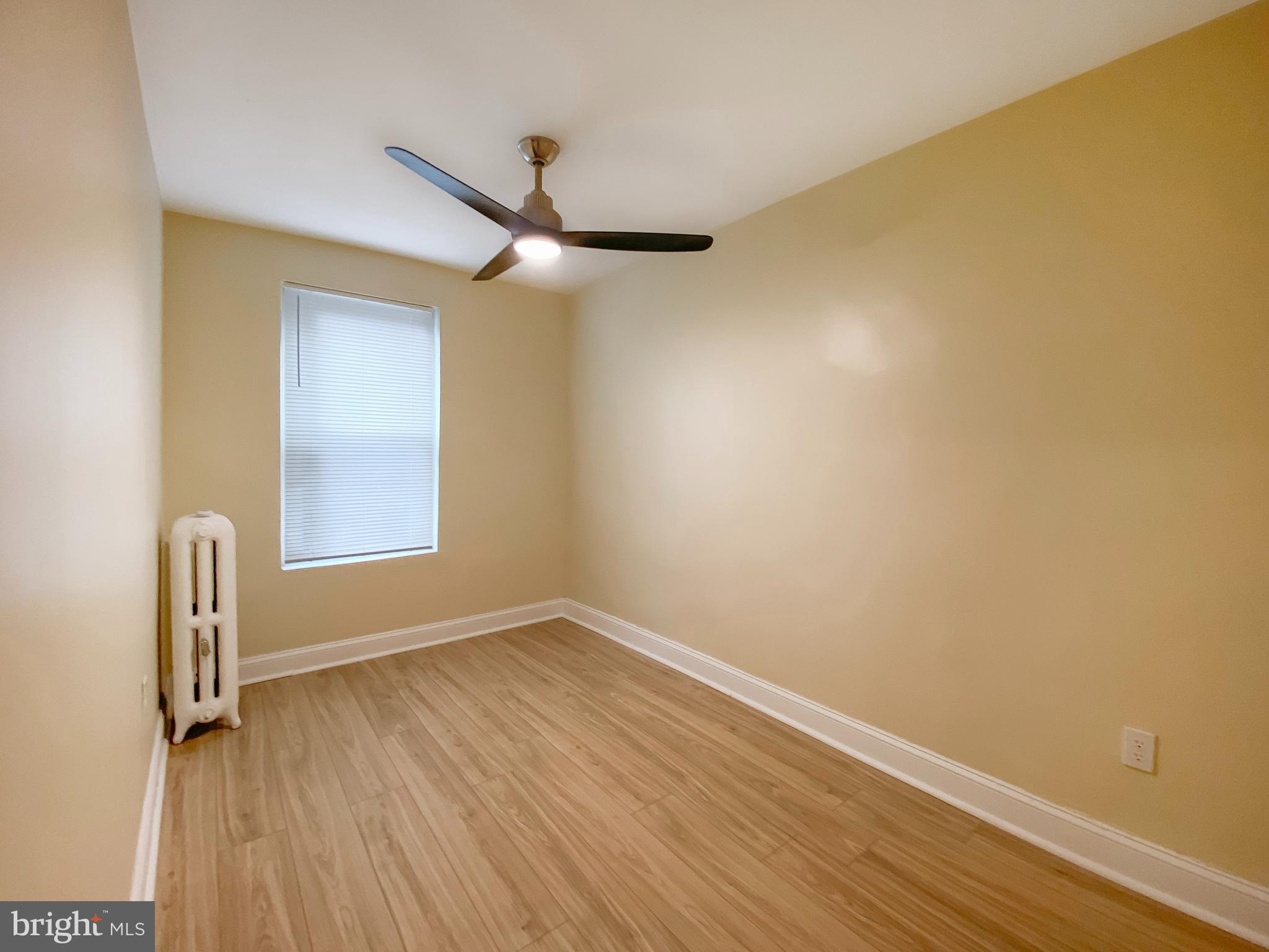 555 E MAYLAND STREET