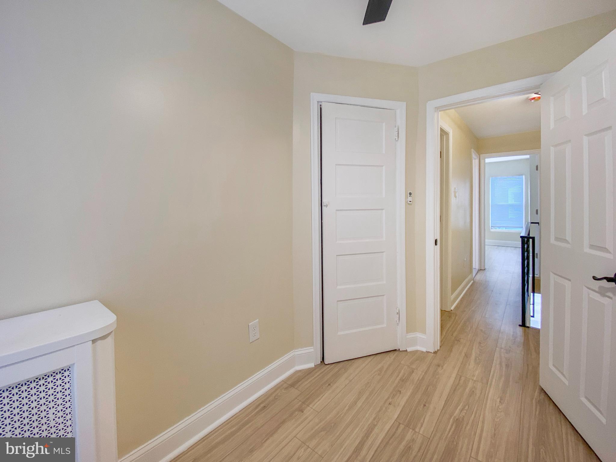 555 E MAYLAND STREET