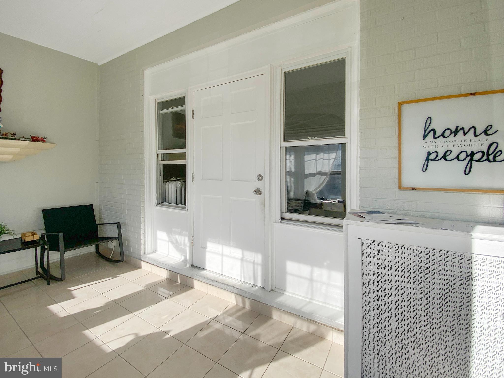 229 E ROCKLAND STREET