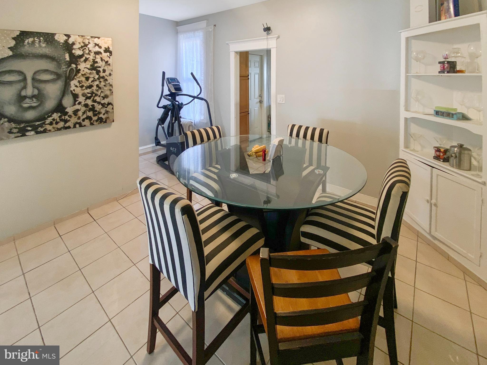 229 E ROCKLAND STREET