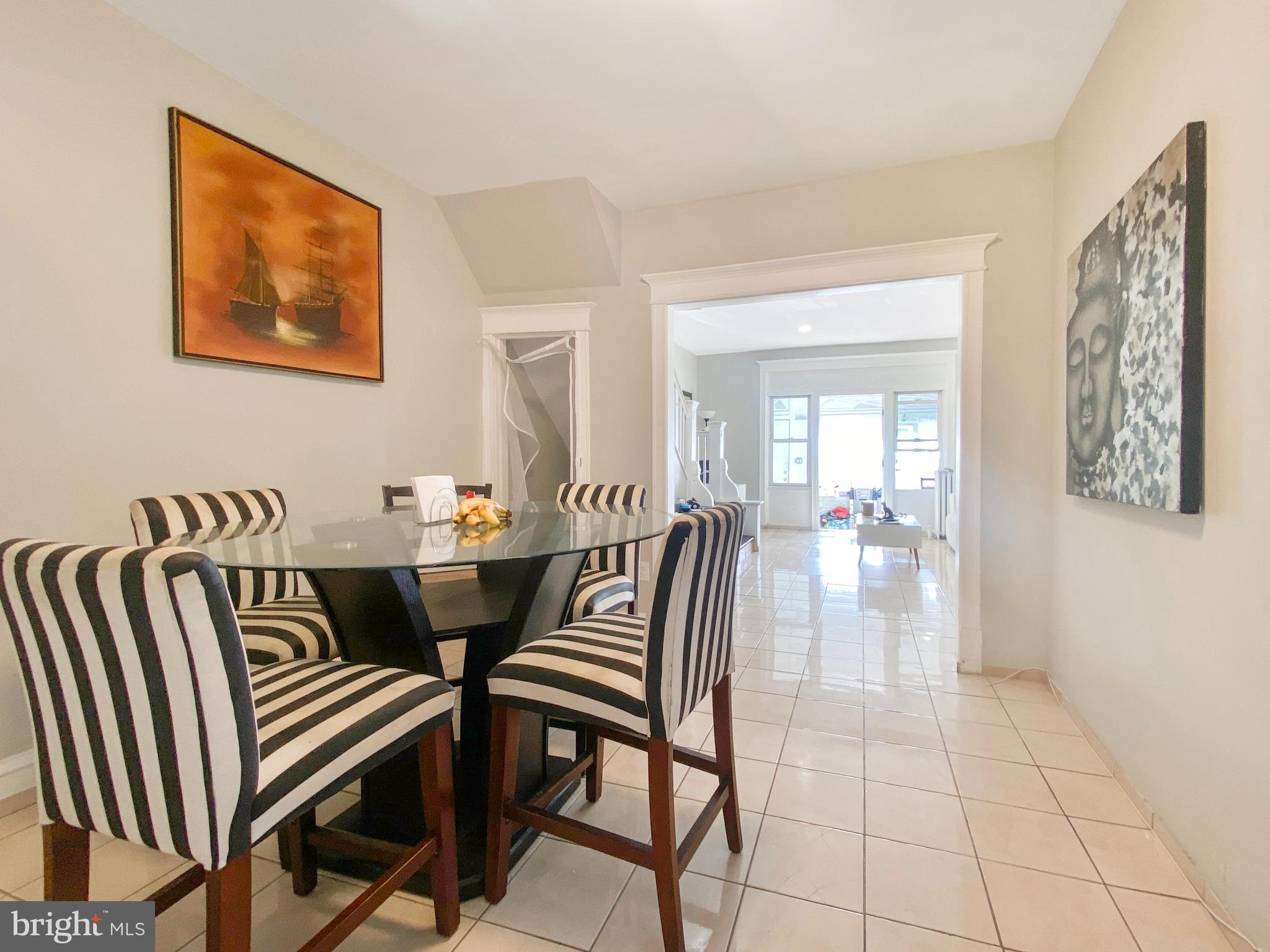 229 E ROCKLAND STREET