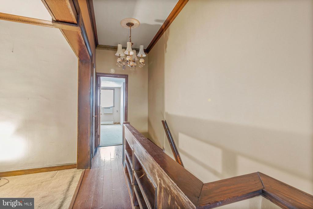 1128 WOLF STREET
