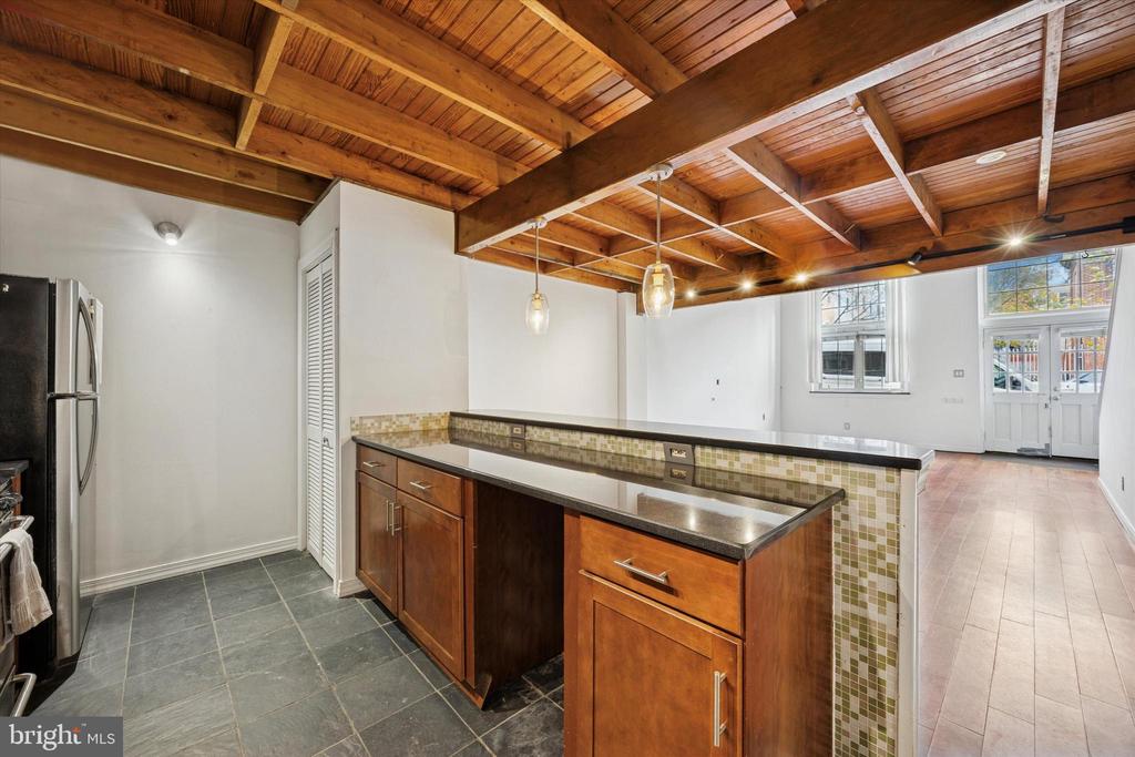 844 N 29TH STREET 46 106