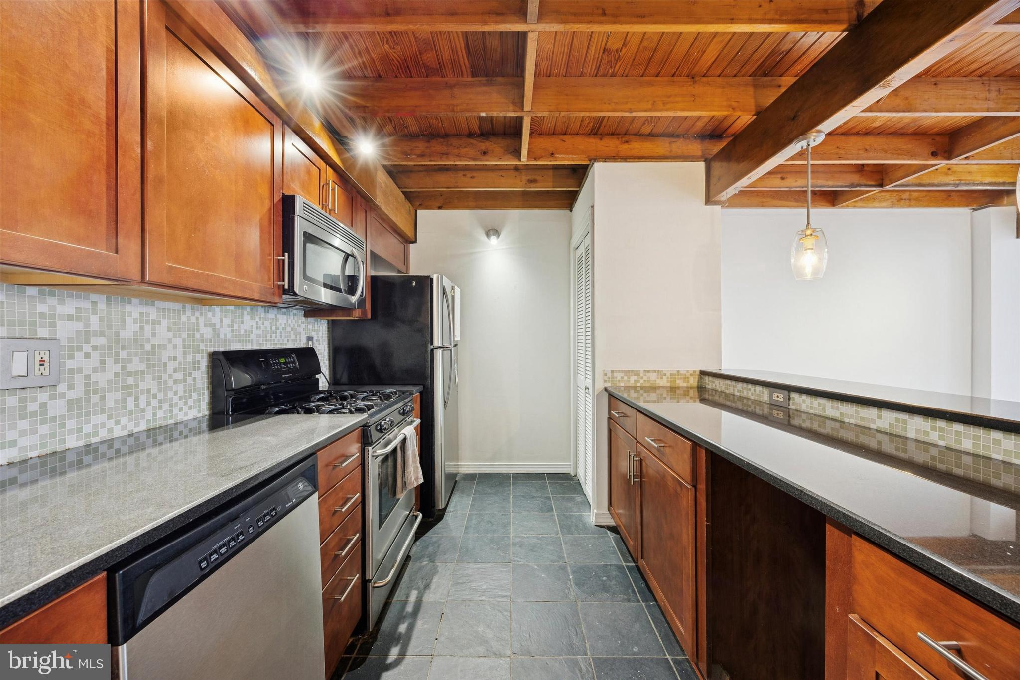 844 N 29TH STREET 46 106