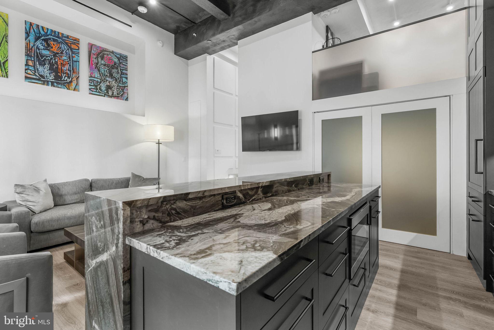 219 S 18TH STREET 29 710