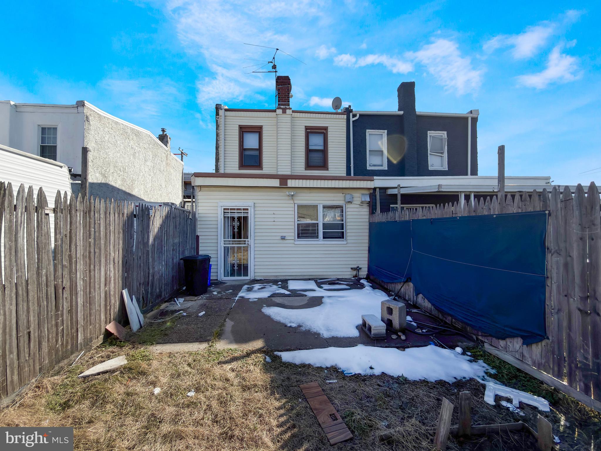 5112 JAMES STREET