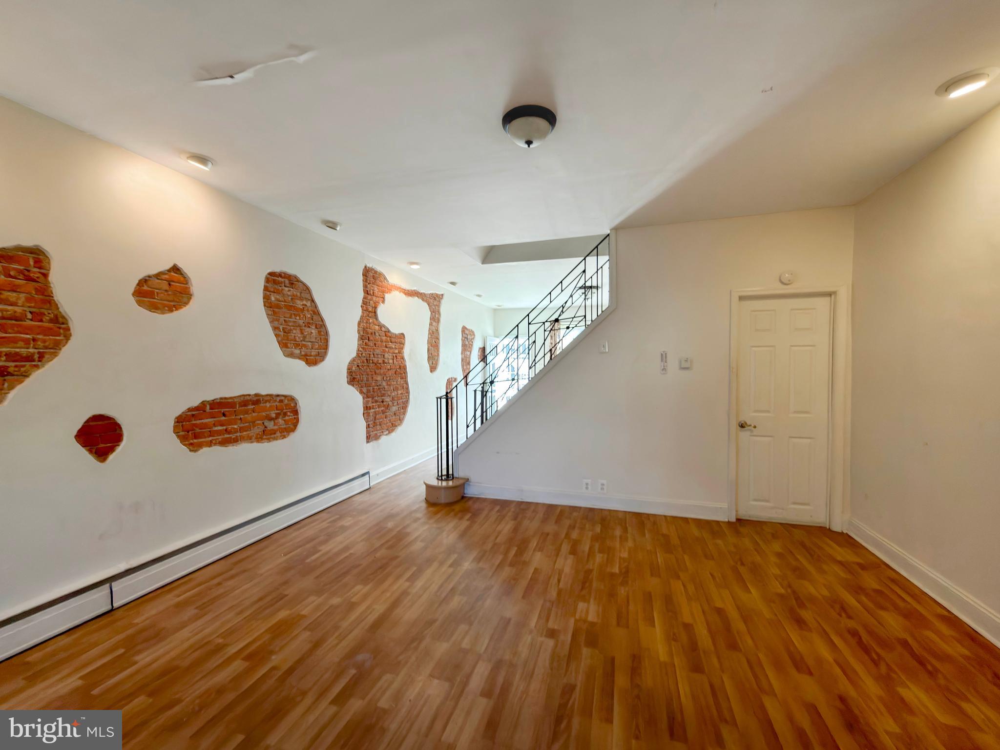 5112 JAMES STREET