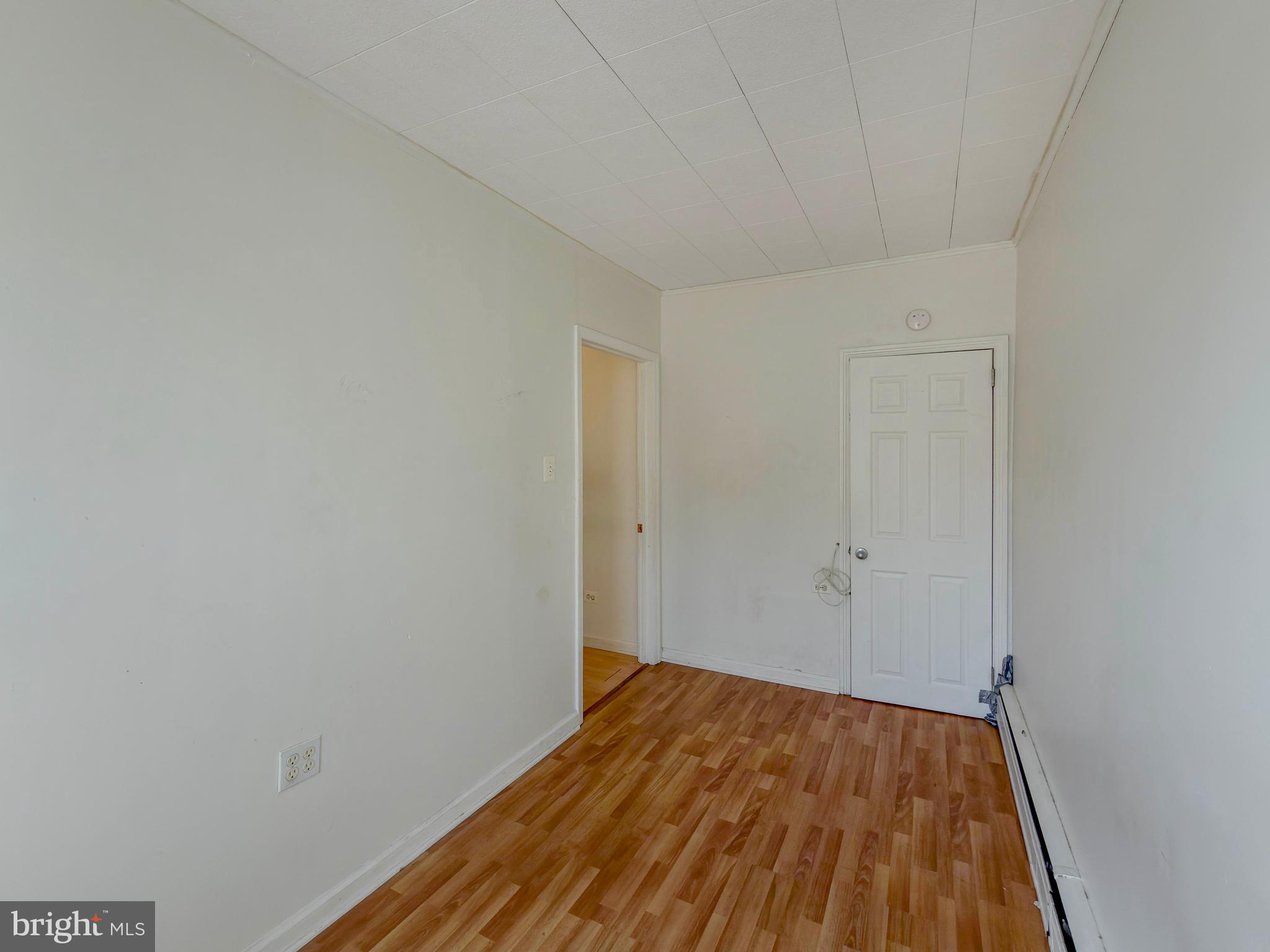 5112 JAMES STREET