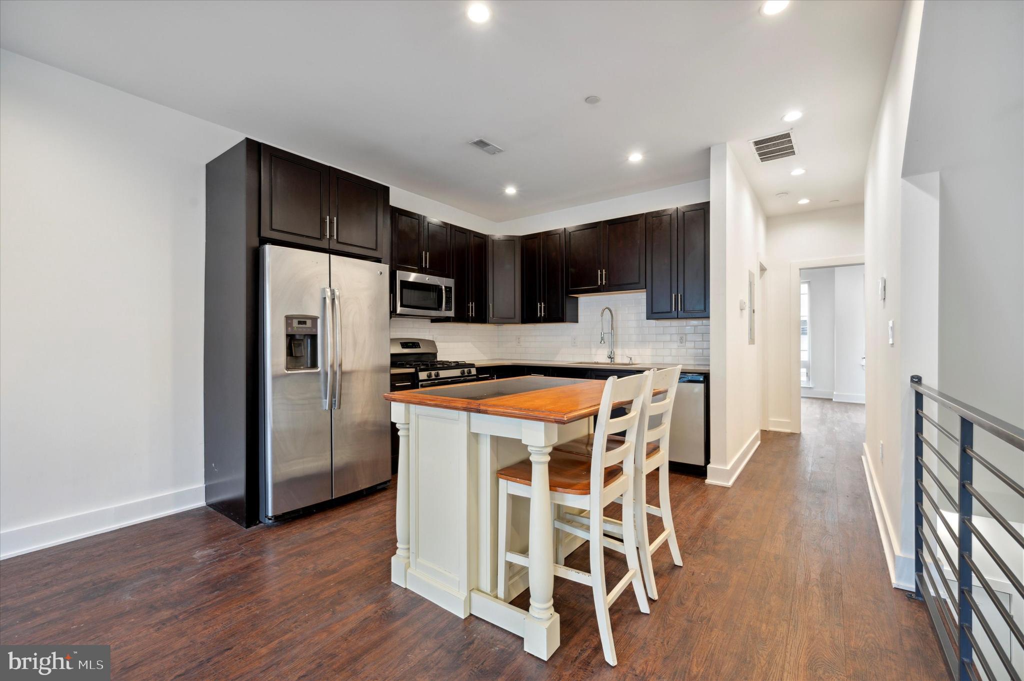 1219 N 5TH STREET 2