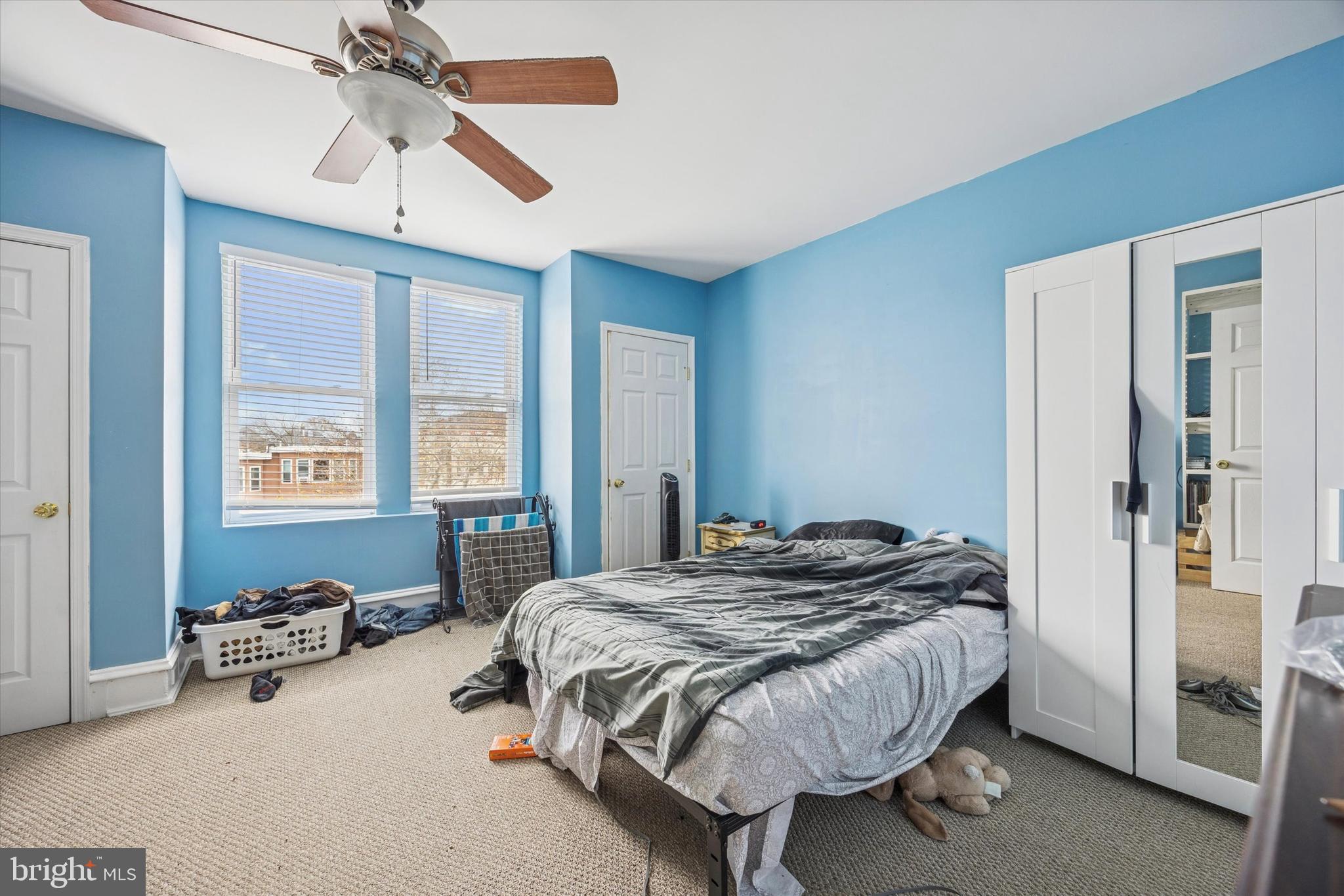 5027 SPRINGFIELD AVENUE