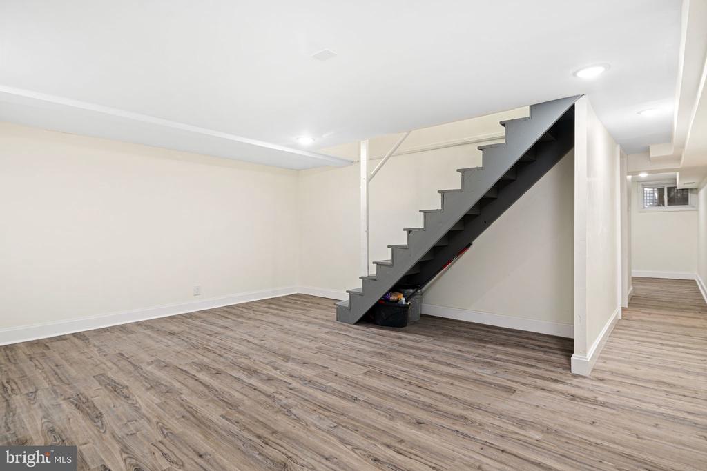 882 N 48TH STREET