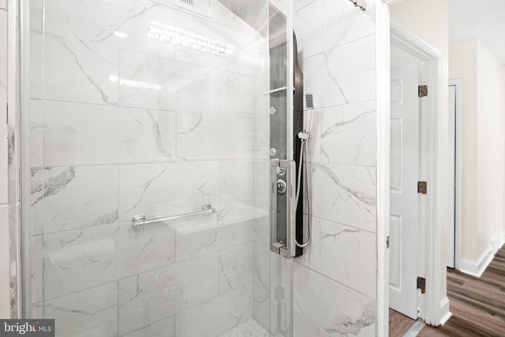 882 N 48TH STREET