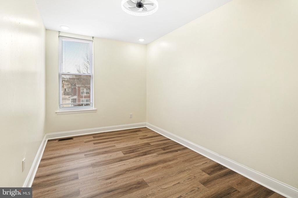 882 N 48TH STREET