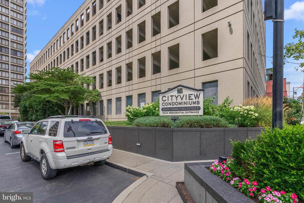 2001 HAMILTON STREET 507