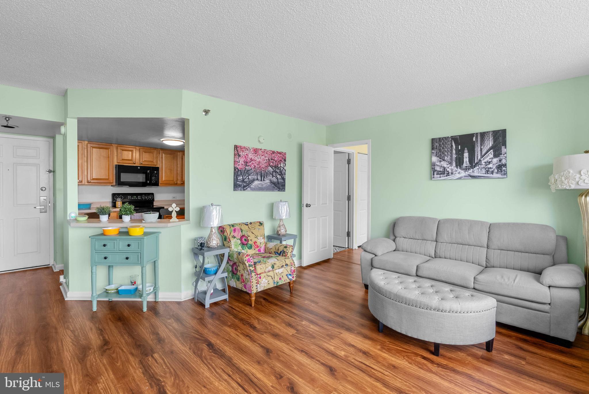 2001 HAMILTON STREET 507