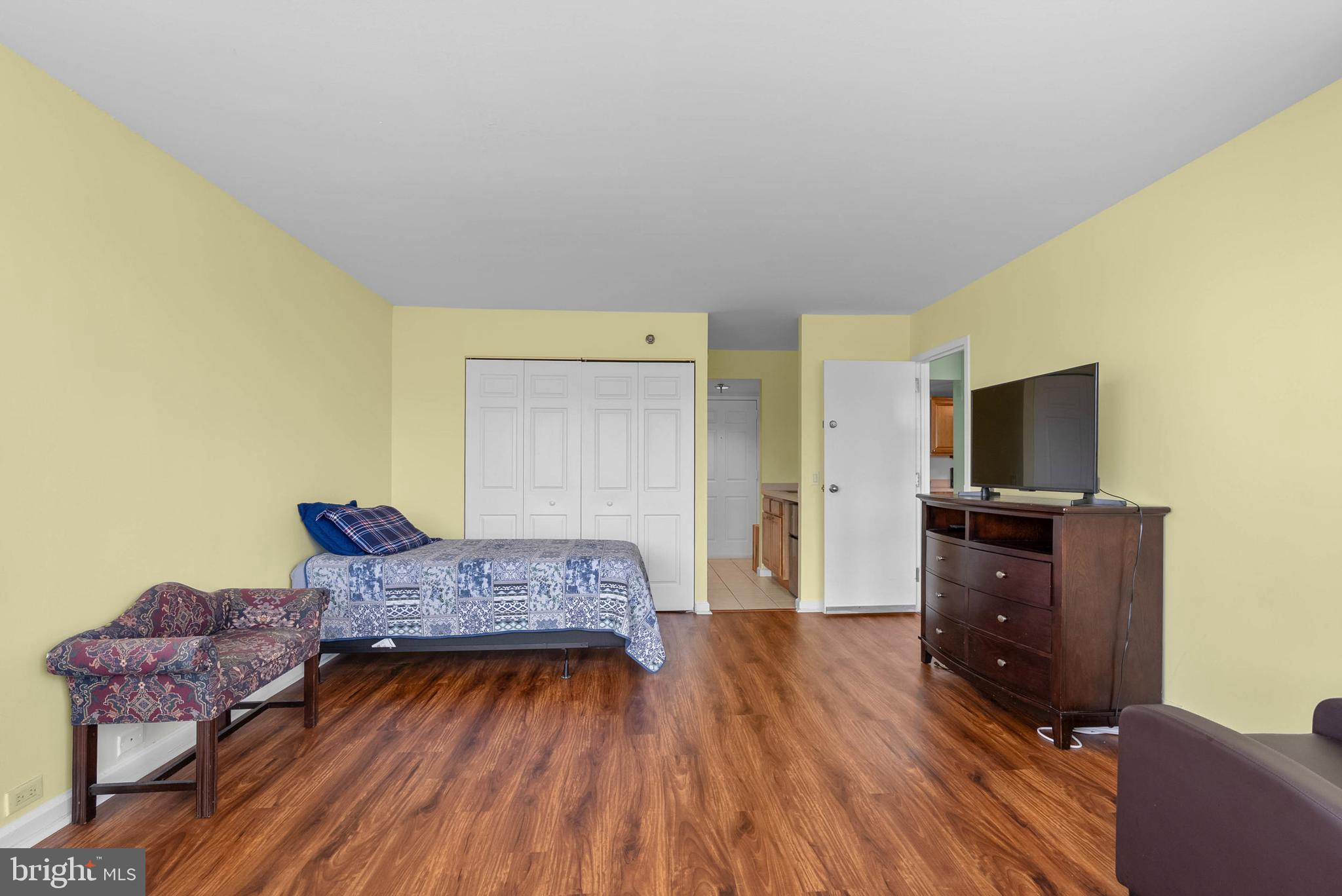 2001 HAMILTON STREET 507