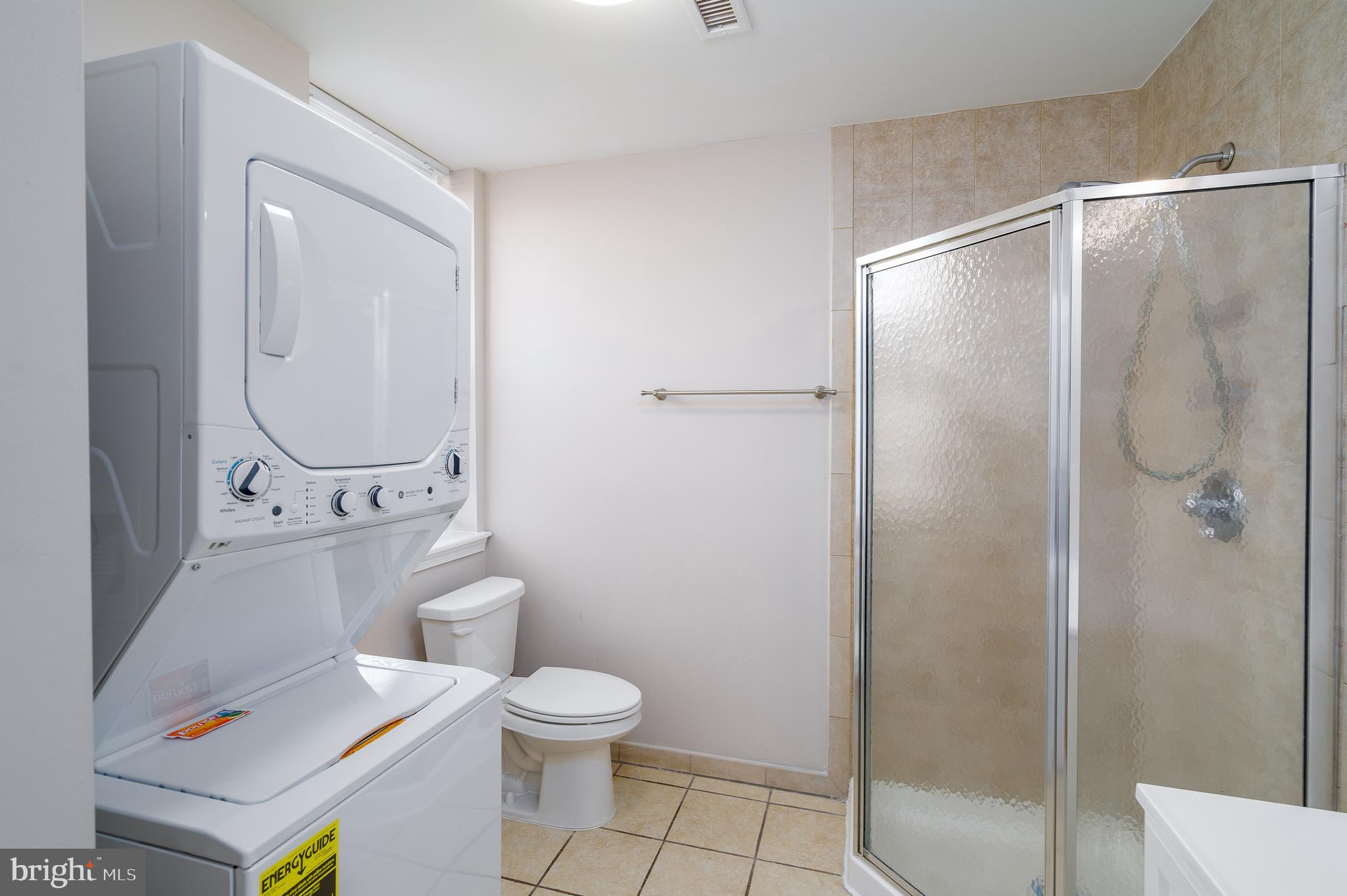 1537 S 6TH STREET 3R