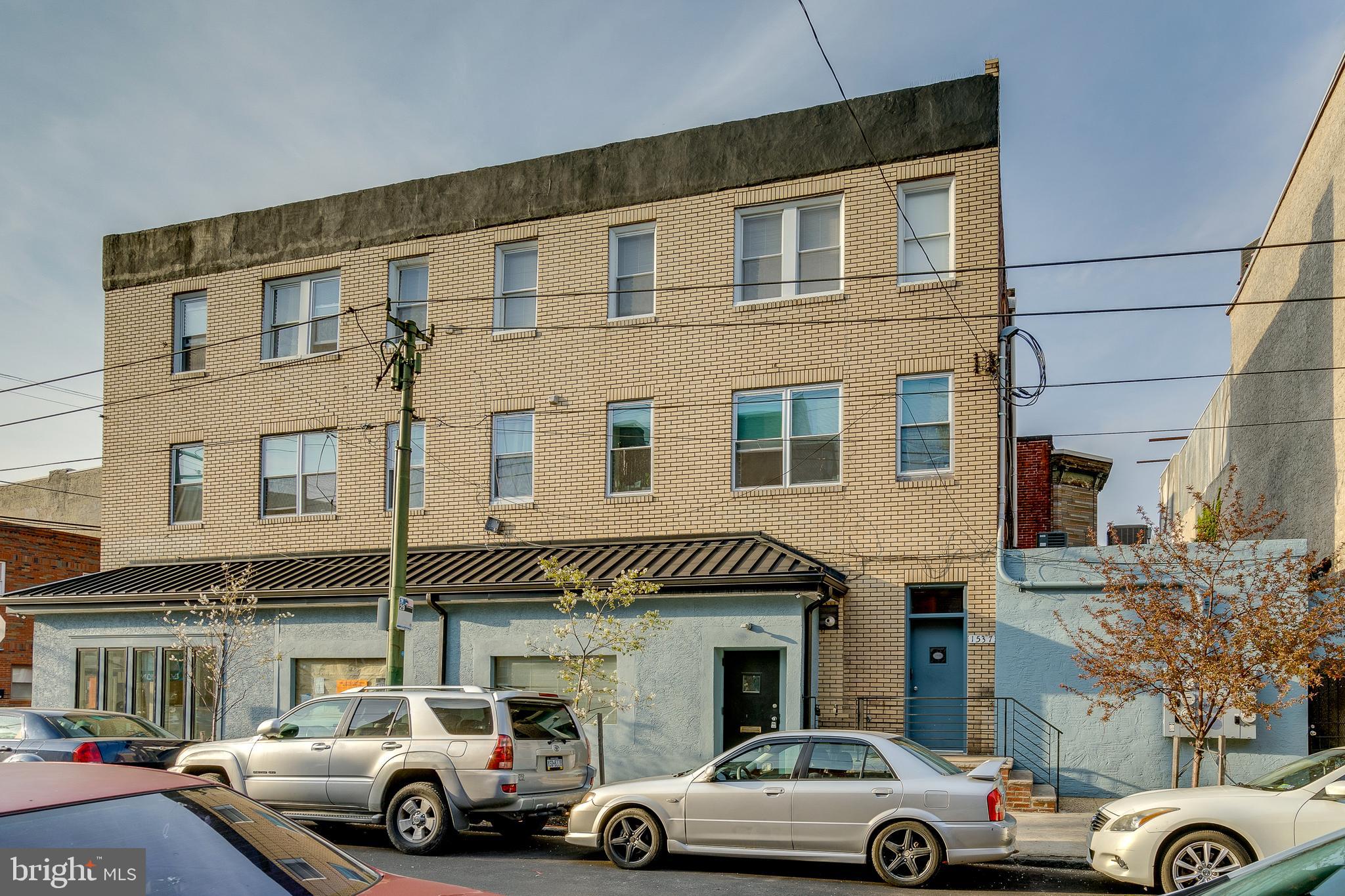 1537 S 6TH STREET 3R