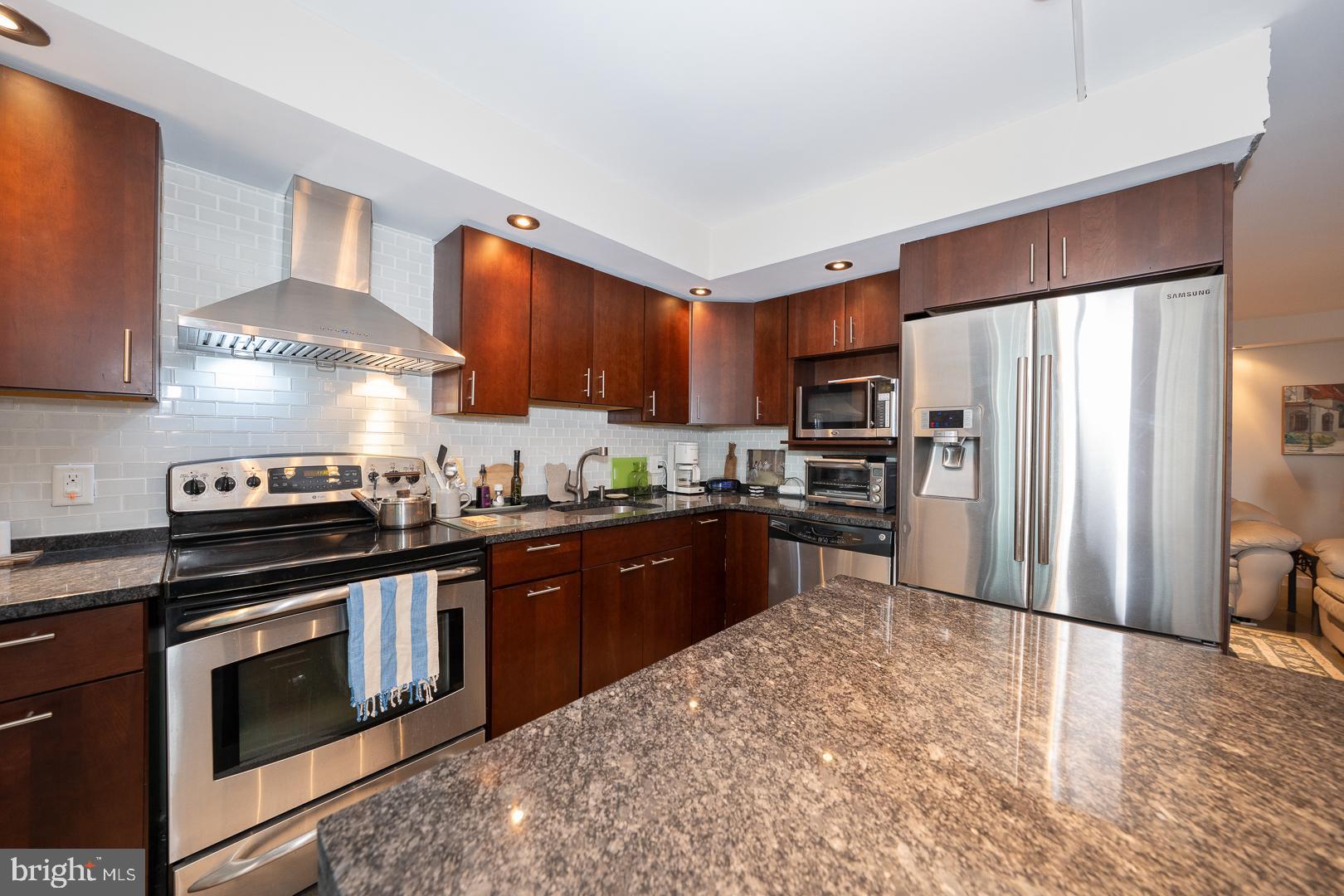 1919 CHESTNUT STREET 1919