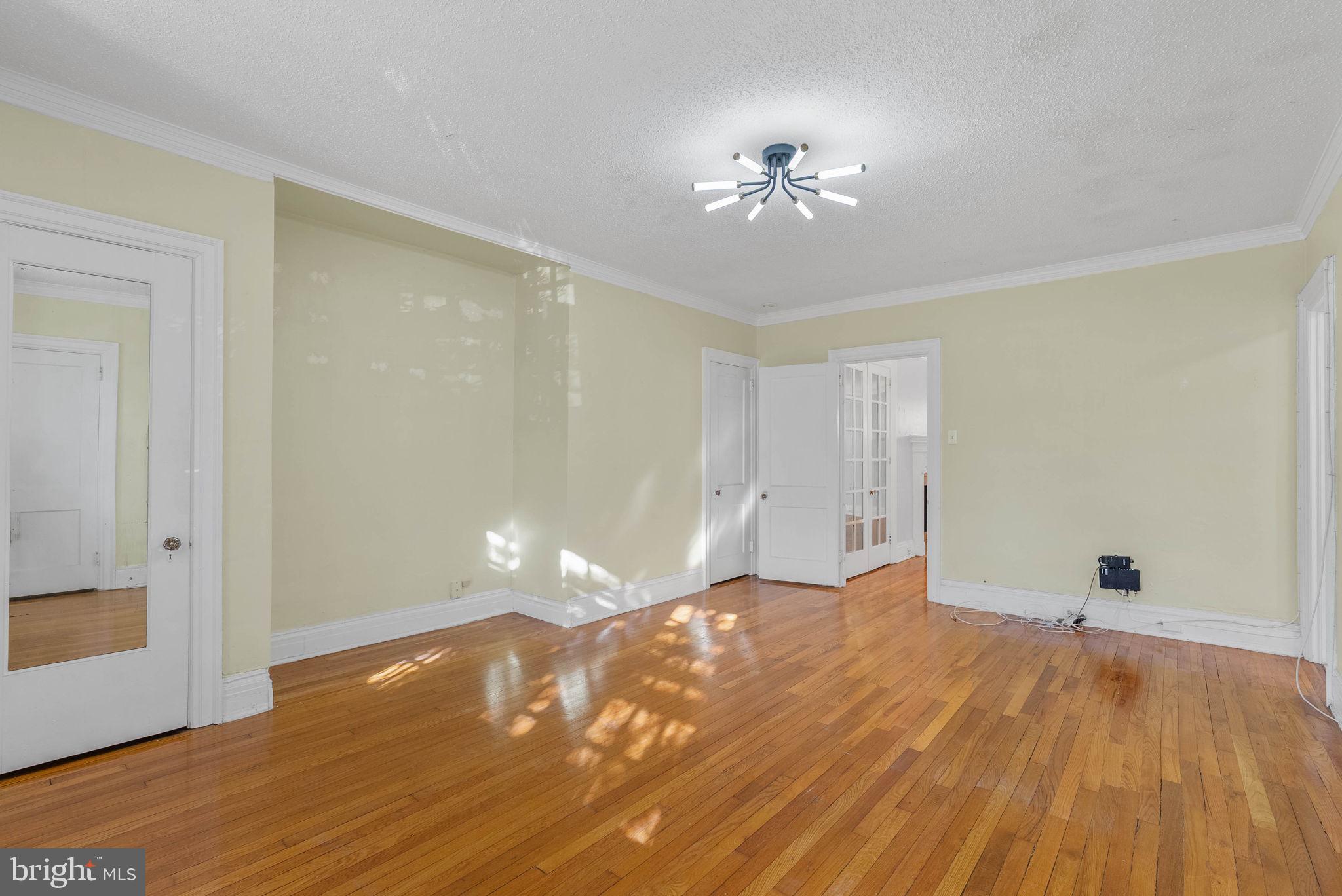 4625 PINE STREET F103