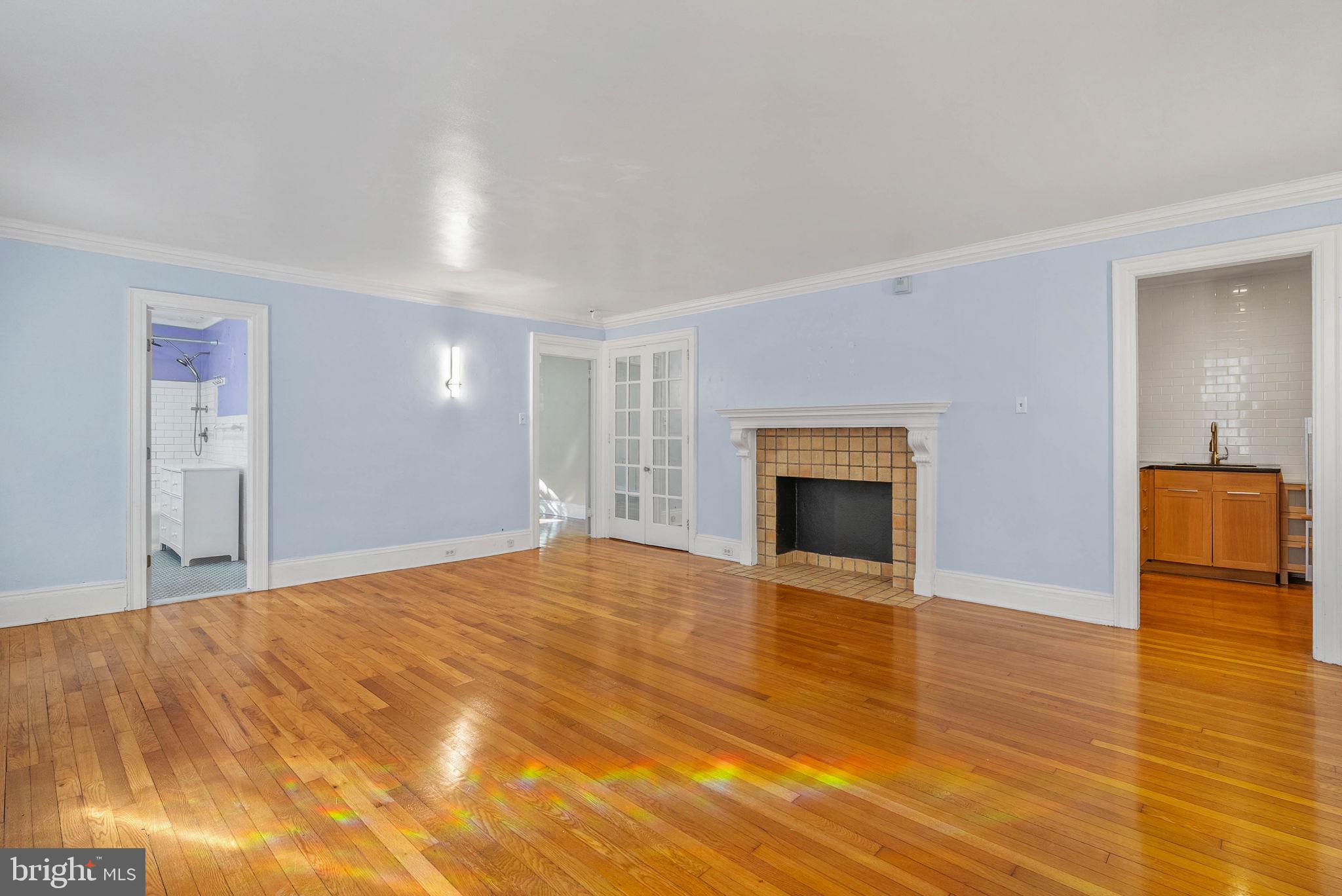 4625 PINE STREET F103