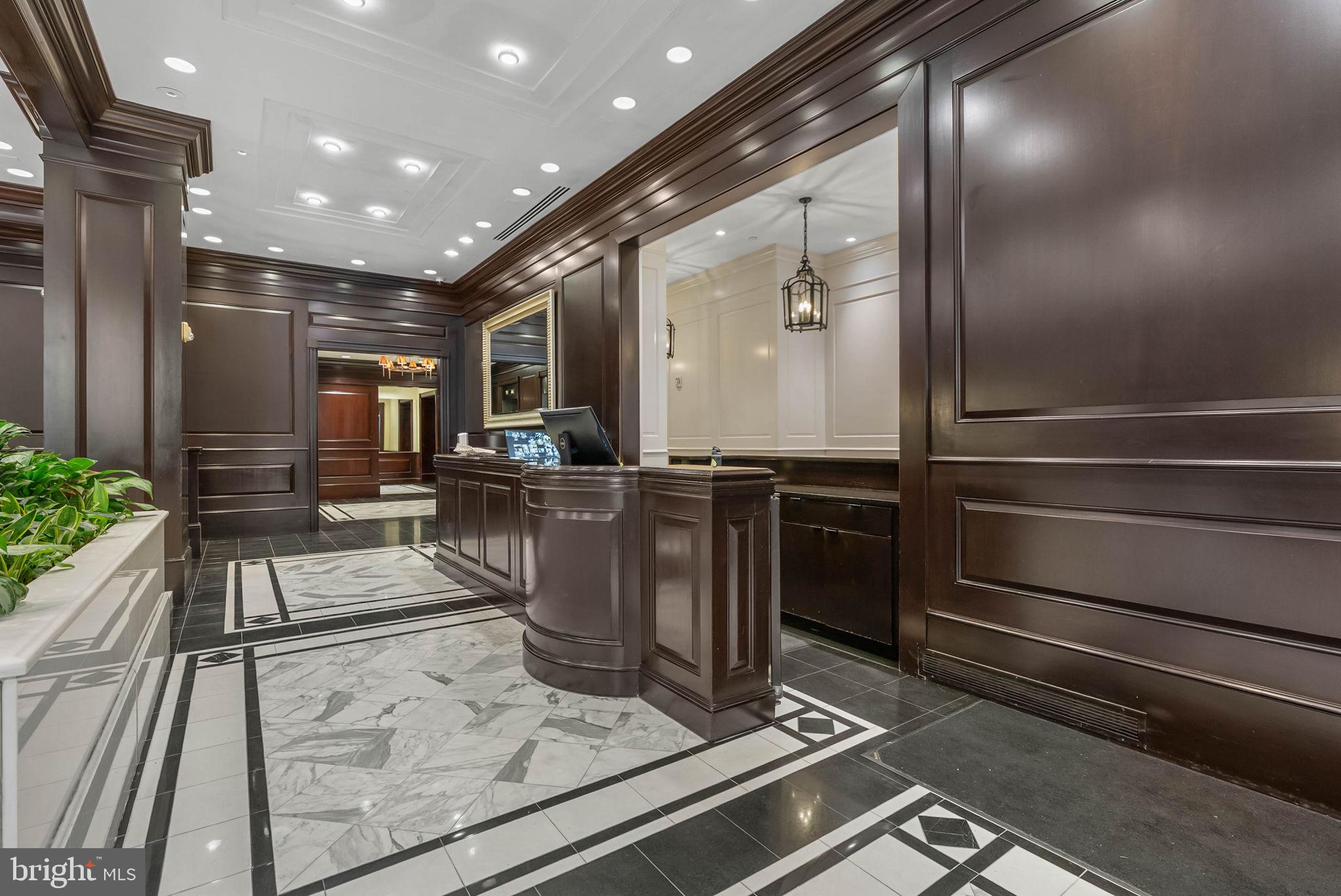 219 S 18TH STREET 29 404