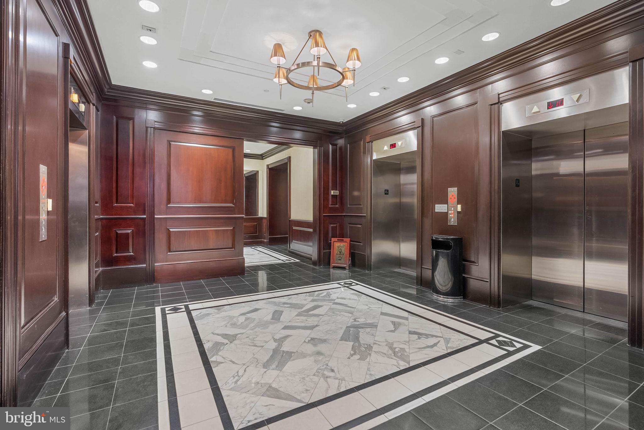 219 S 18TH STREET 29 404