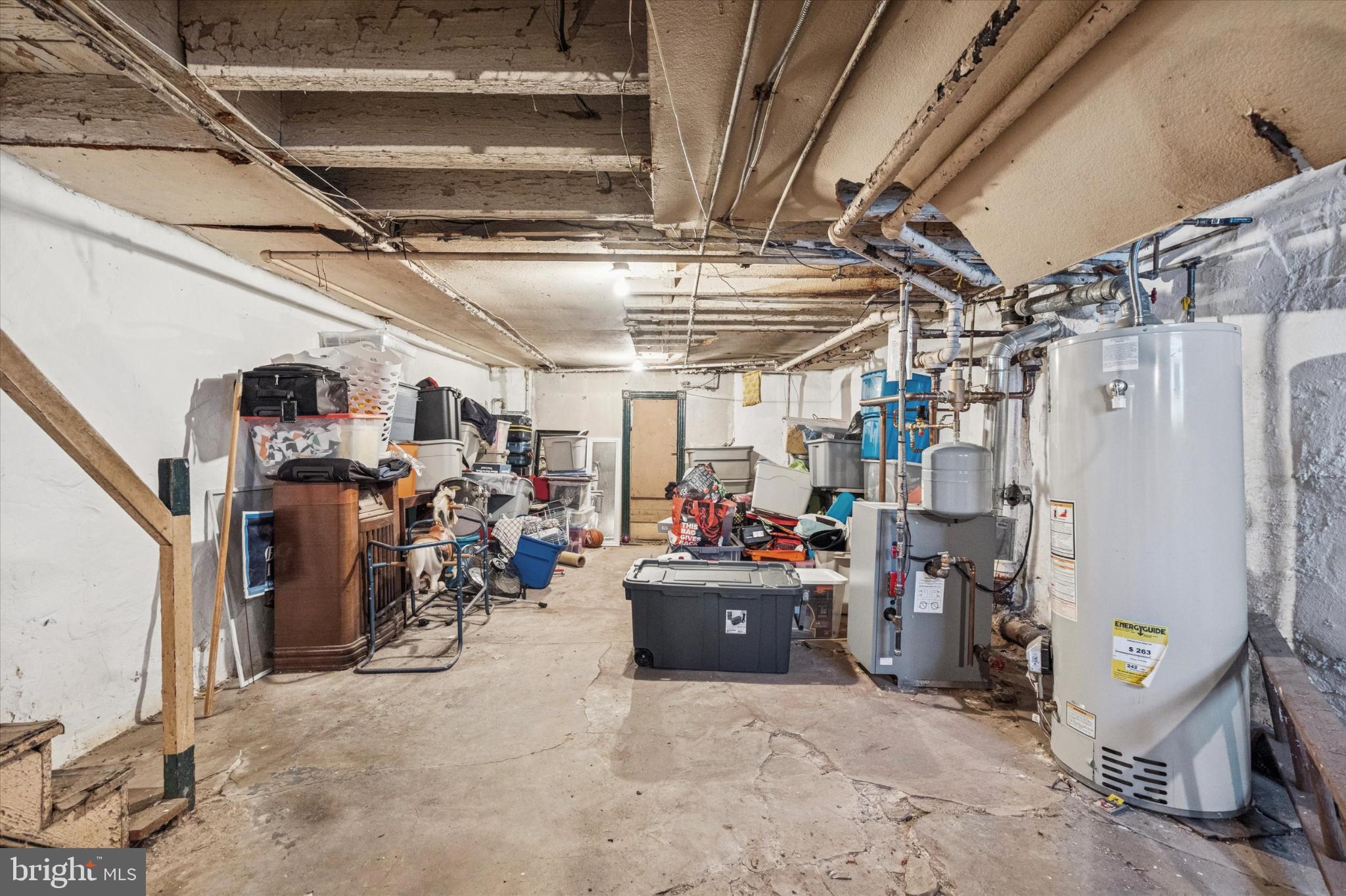 3919 N SMEDLEY STREET