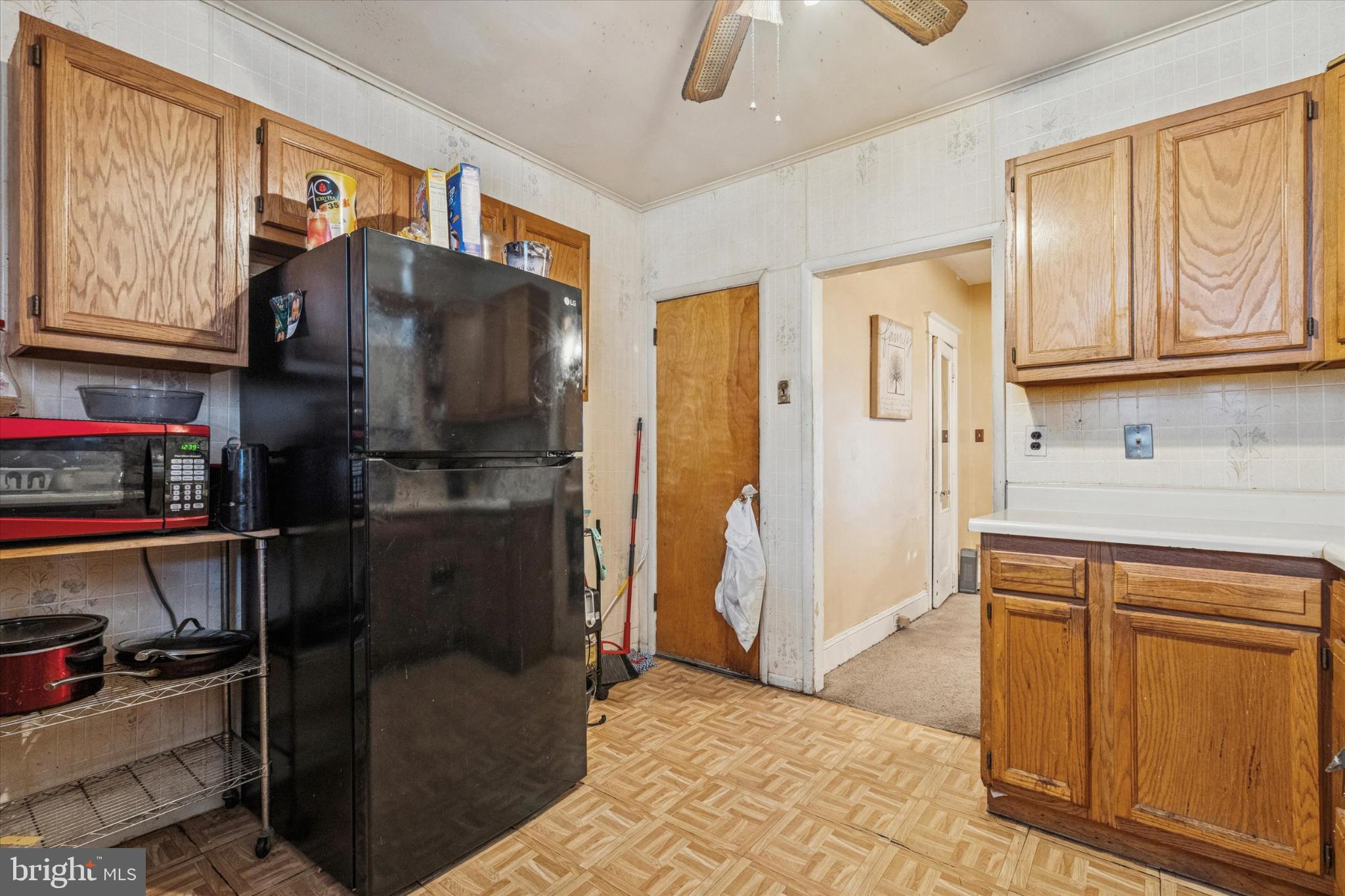 3919 N SMEDLEY STREET