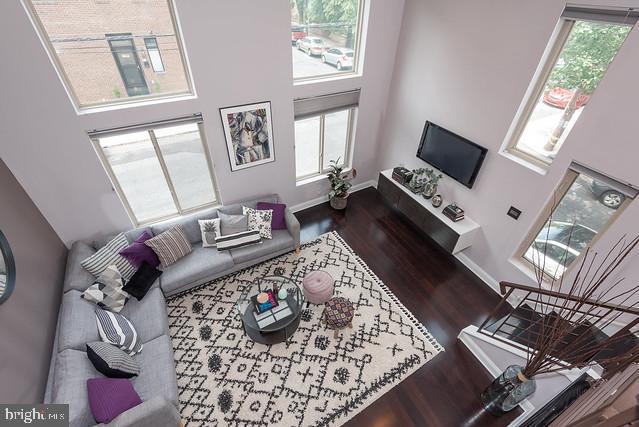 1357 N MASCHER STREET