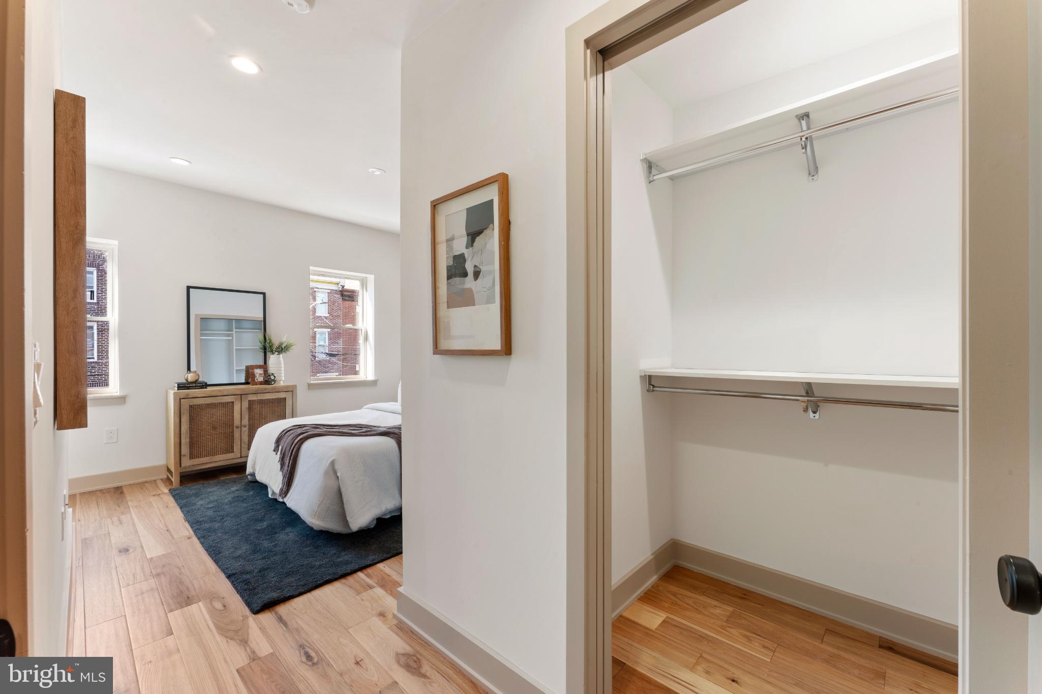 2145 E LETTERLY STREET