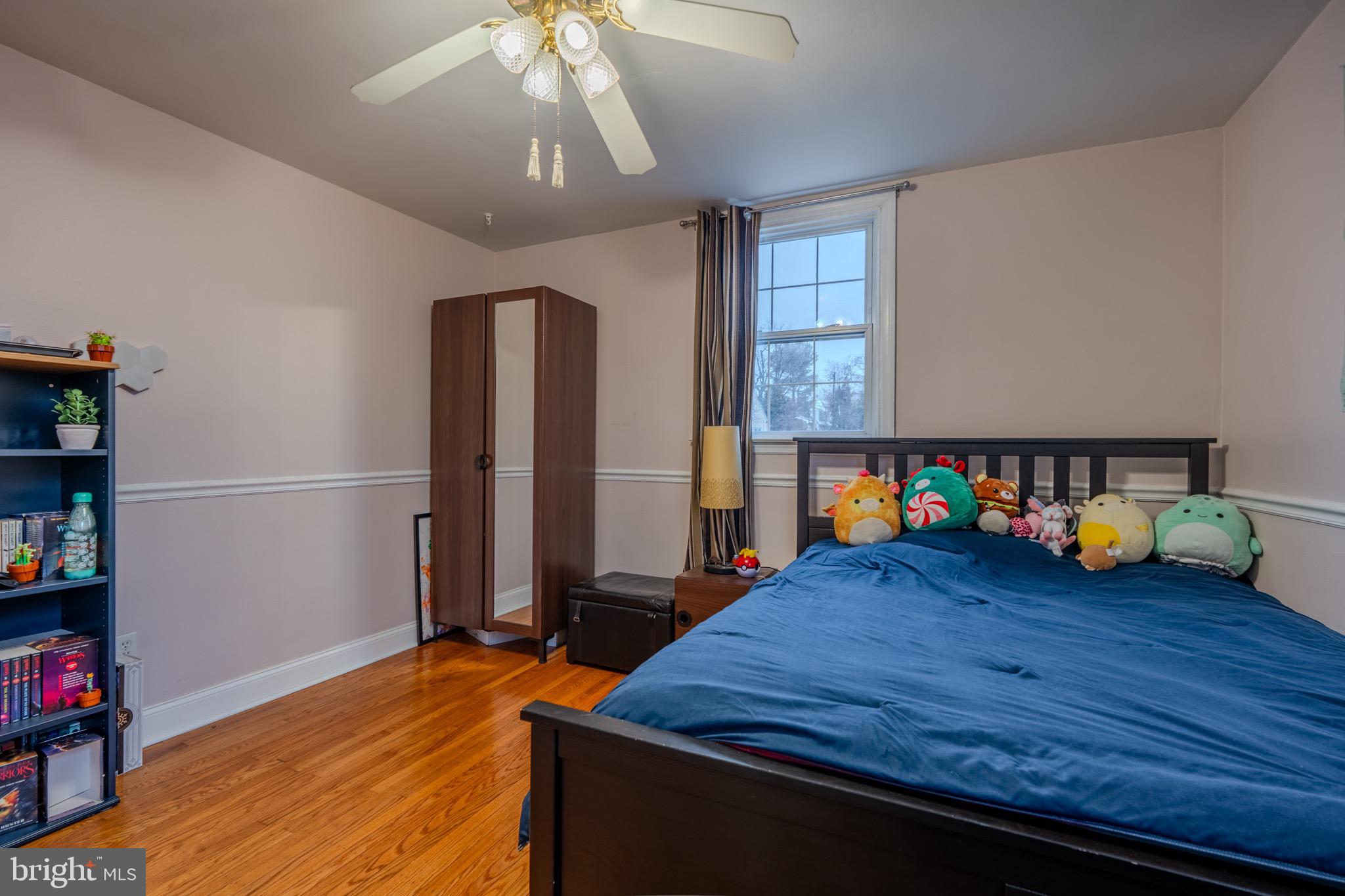 613 SEVILLE STREET 15