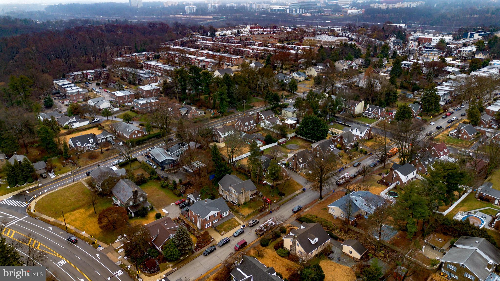 613 SEVILLE STREET 15