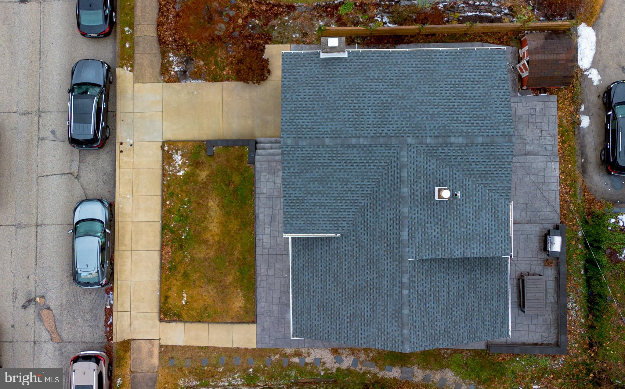 613 SEVILLE STREET 15