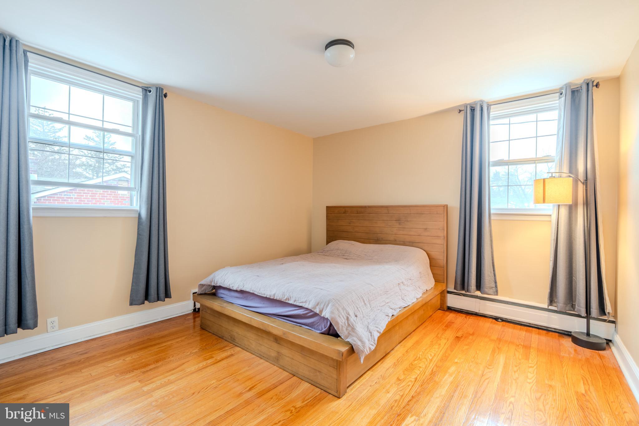 613 SEVILLE STREET 15