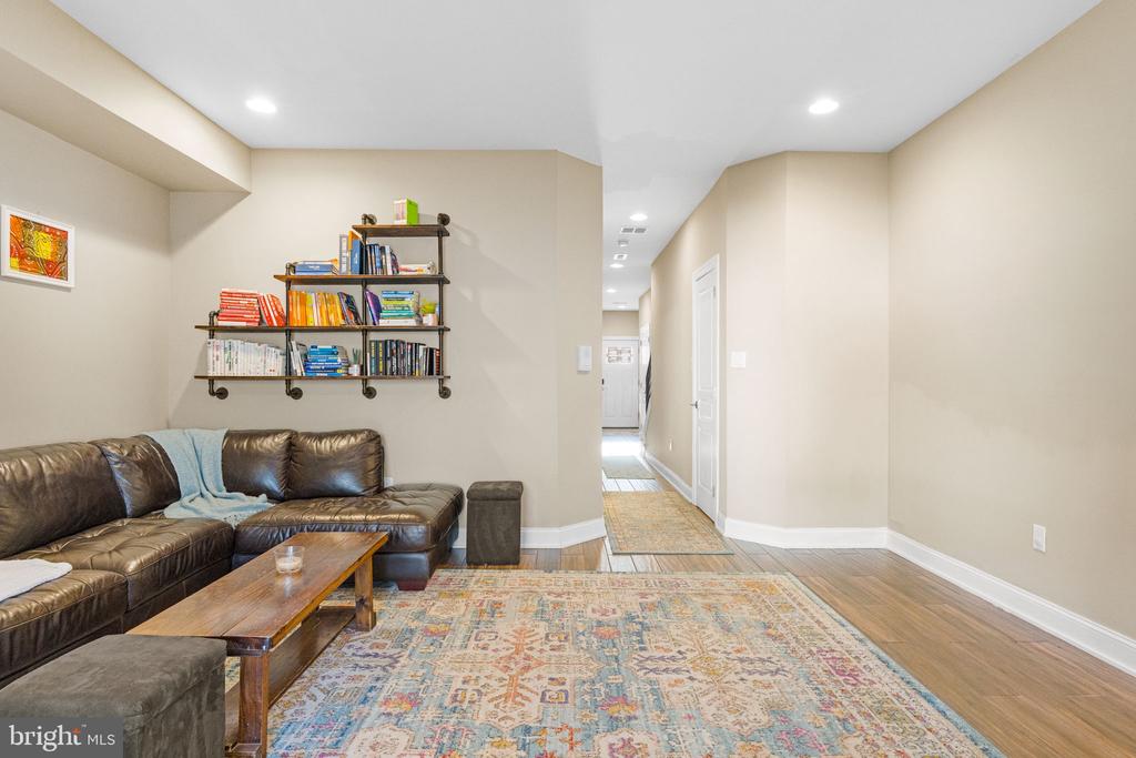 286 PARKER AVENUE C