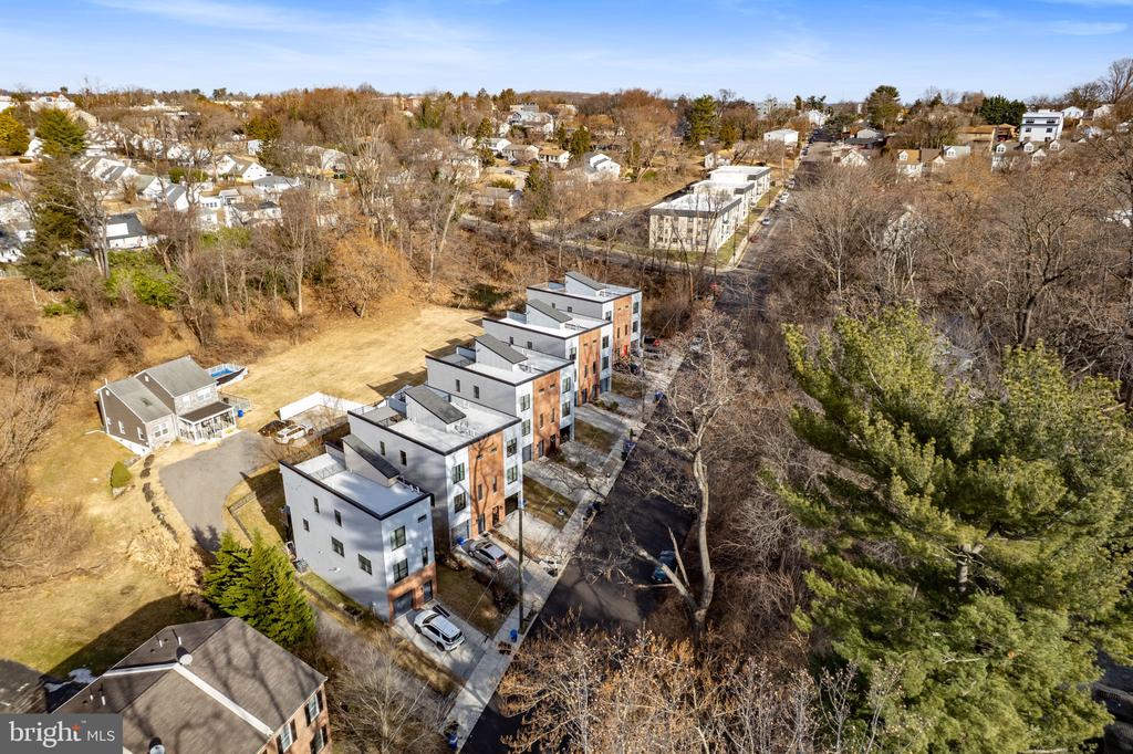 286 PARKER AVENUE C