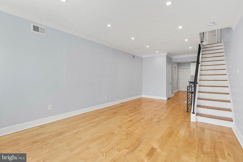 1640 N 27TH STREET