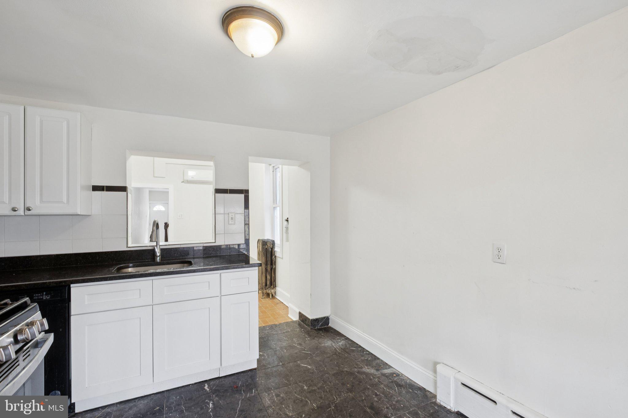 2411 E BOSTON STREET