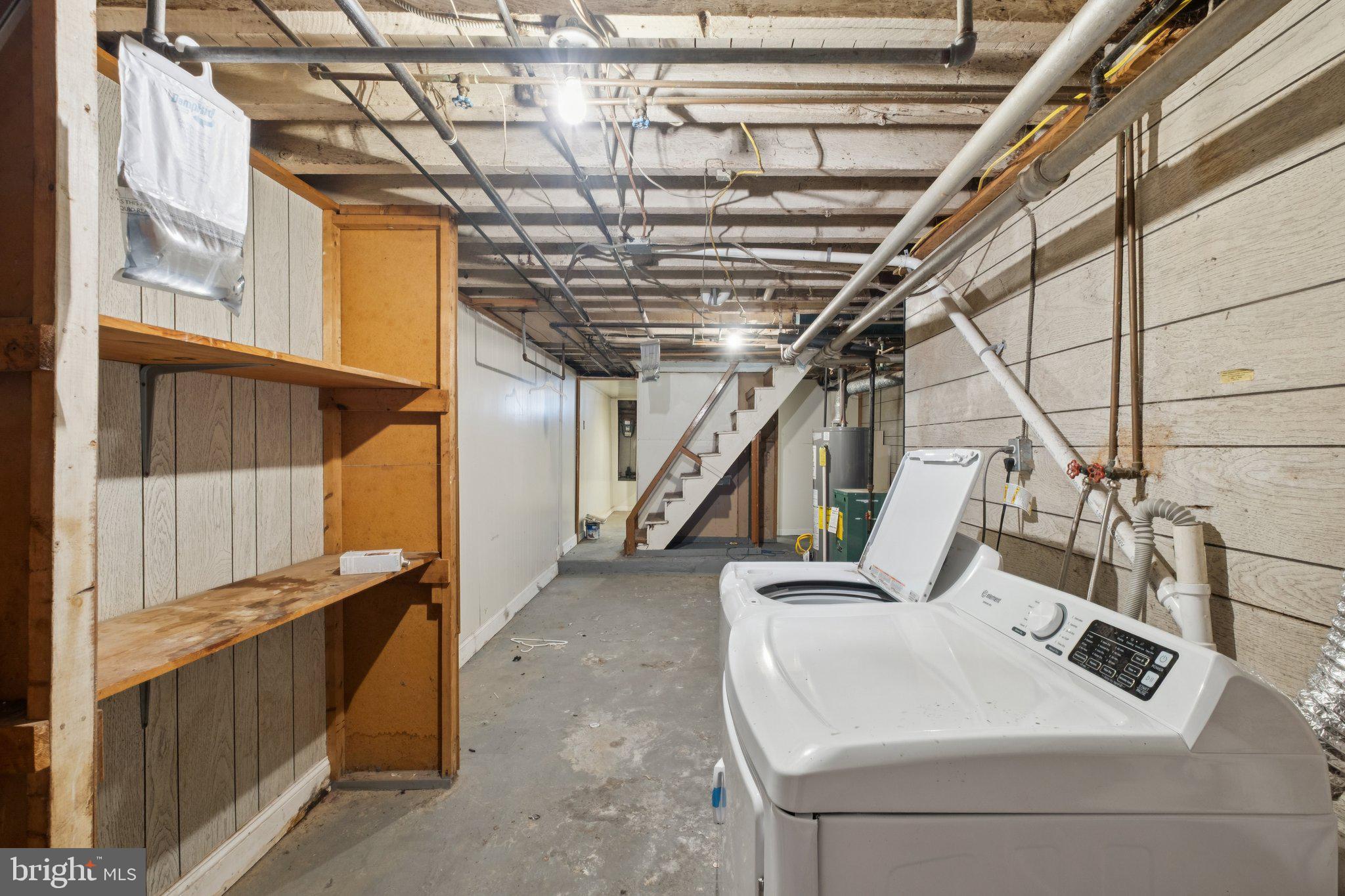 2411 E BOSTON STREET